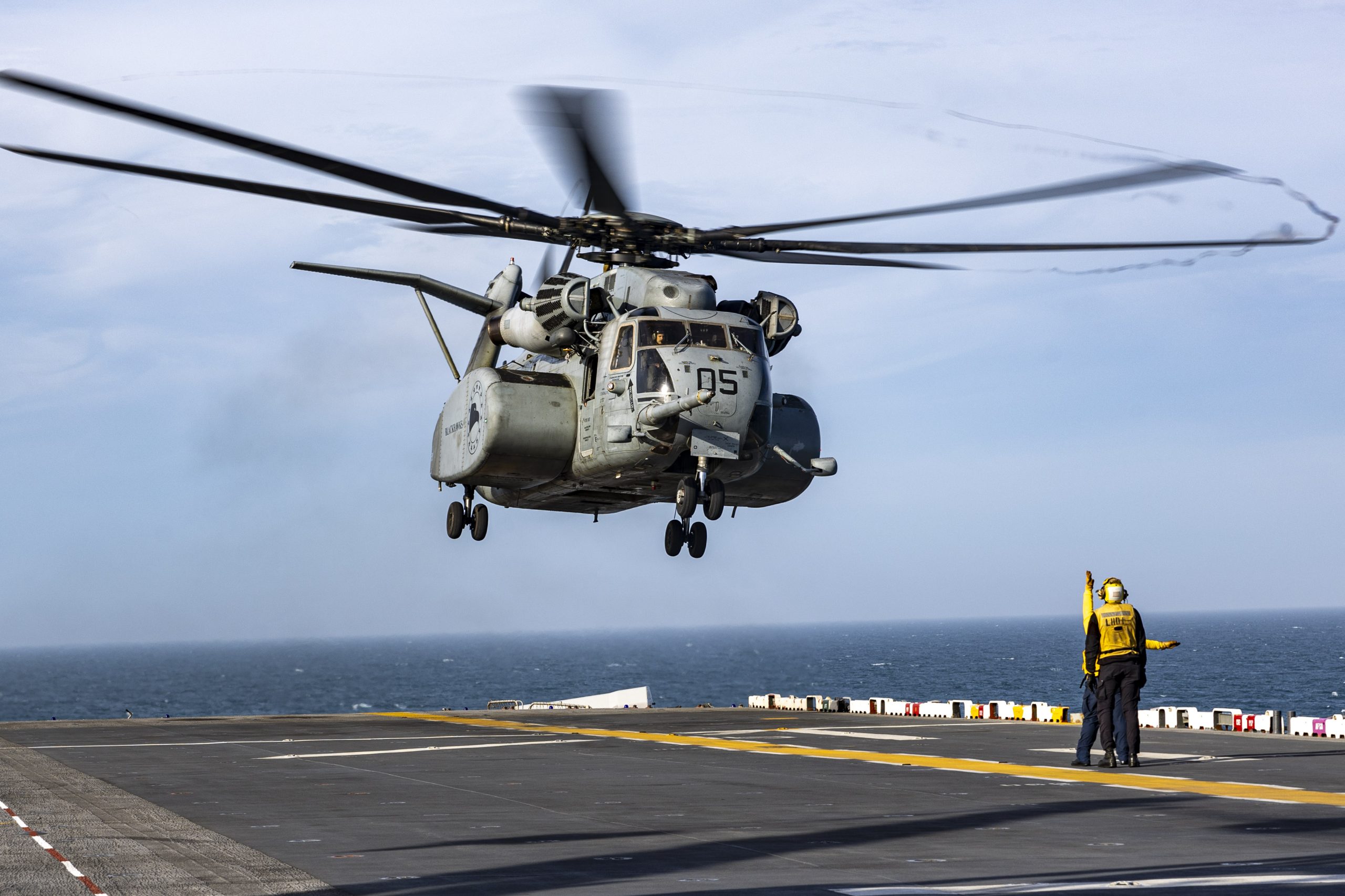 ATLANTIC OCEAN (April 5, 2025) An MH-53E Sea Dragon, assigned to the “Blackhawks” of Helicopter Mines Countermeasures Squadron 15 (HM-15), takes off from the flight deck of the amphibious assault ship USS Wasp (LHD 1) during flight operations on the ship’s flight deck, April 5, 2025. Wasp is underway conducting routine operations in the Atlantic Ocean. (U.S. Navy photo by Mass Communication Specialist Seaman Soren V.P. Quinata)