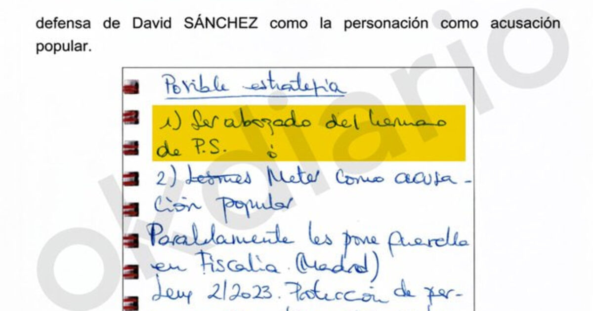 Handwritten notes discussing legal strategies for defending David Sánchez in a popular accusation case, highlighting key points and dates related to the defense.